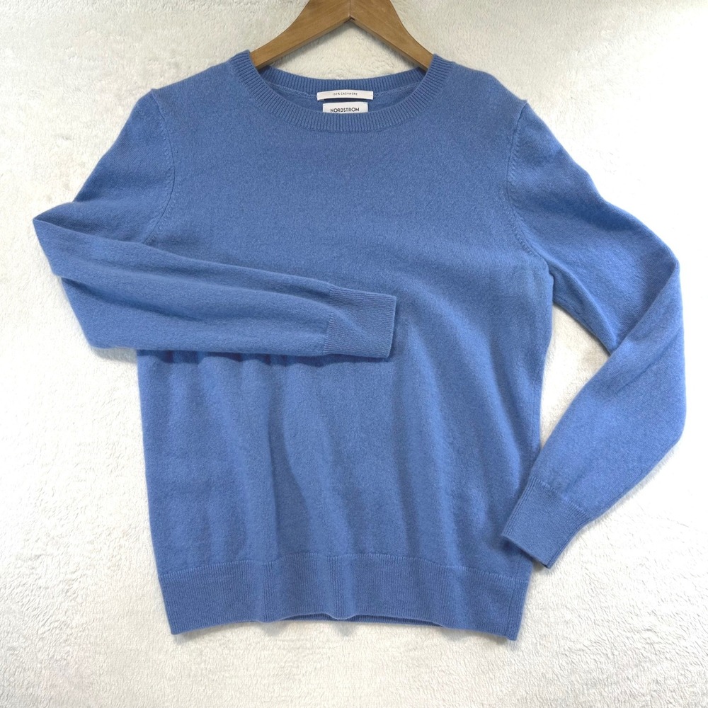 Nordstrom Quiet Luxury Cashmere Sweater Medium Blue Minimalist Preppy Crewneck